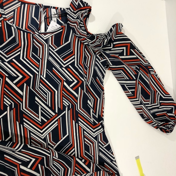 NY Collection Printed Cold Shoulder Ruffle Size M - Picture 3 of 8